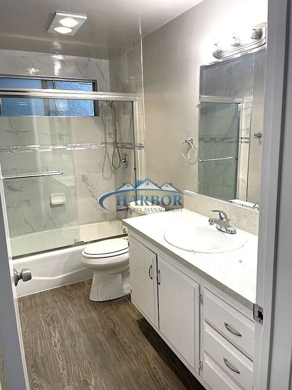 Building Photo - 822 S Leland St