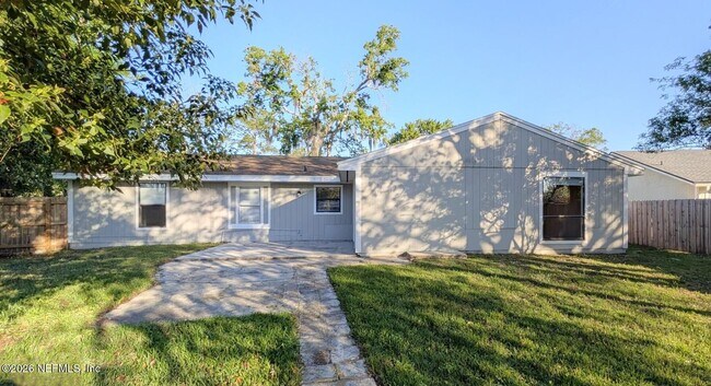 Building Photo - 10959 Steeding Horse Dr