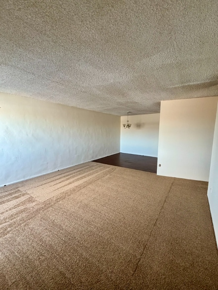 Building Photo - 1400 Millersport Hwy