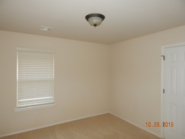 Building Photo - Great Home located in the heart of Edmond!  Highly Rated Edmond Schools