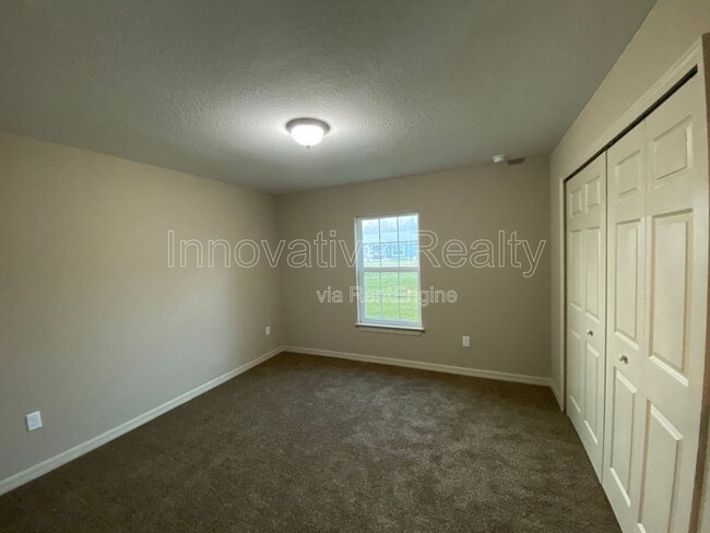 Building Photo - 468 Malauka Radial