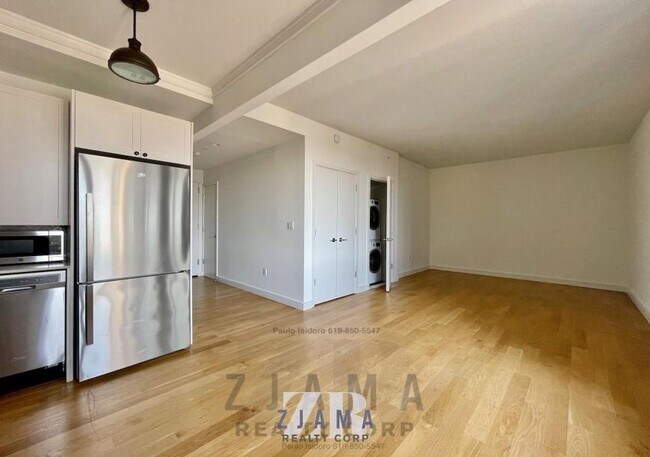 Building Photo - 0 bedroom in Brooklyn NY 11216