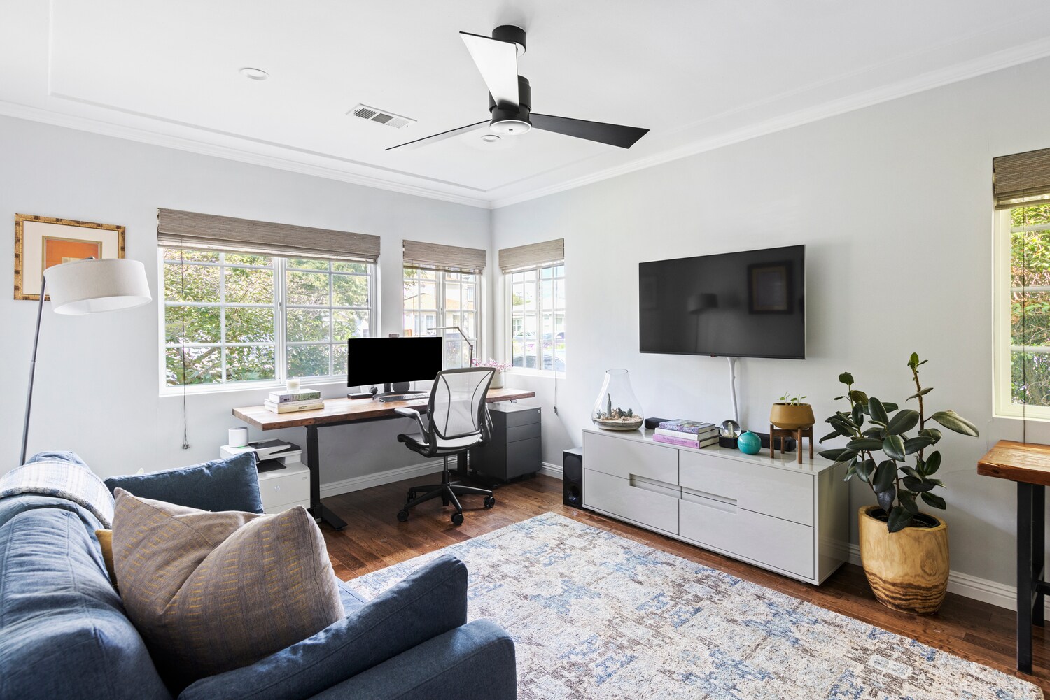 Building Photo - 1772 S Orange Grove Ave