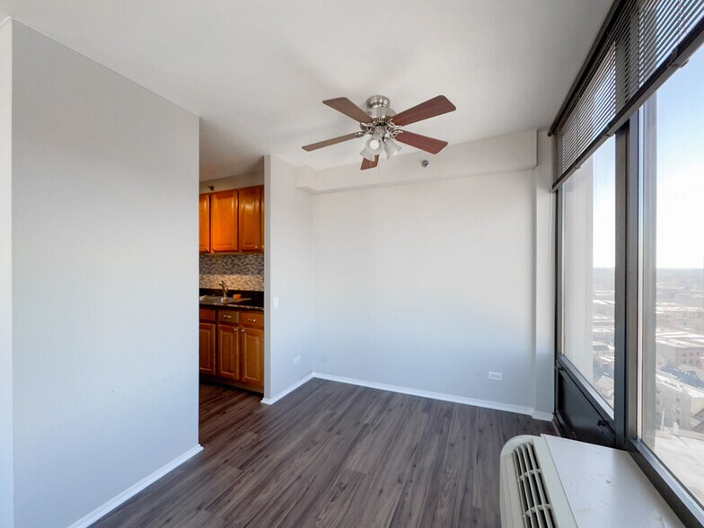 Building Photo - 4334 N Hazel St