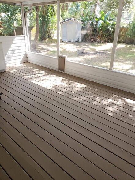 Building Photo - 939 E Bella Vista St