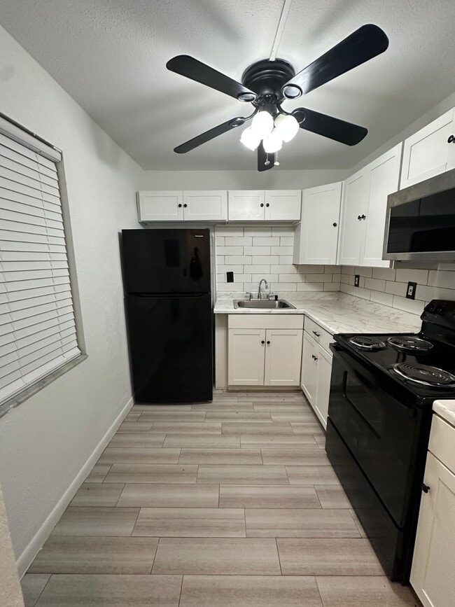 Building Photo - 505 NW 177th St