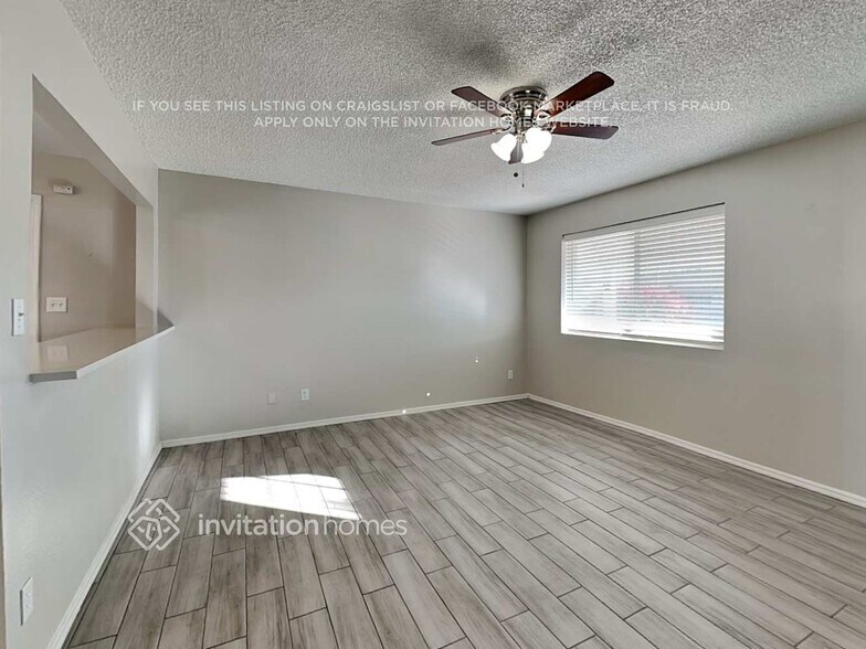 Building Photo - 3826 W Bloomfield Rd