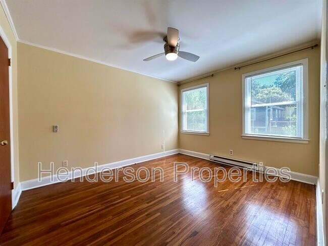 Building Photo - 1526 Landis Ave