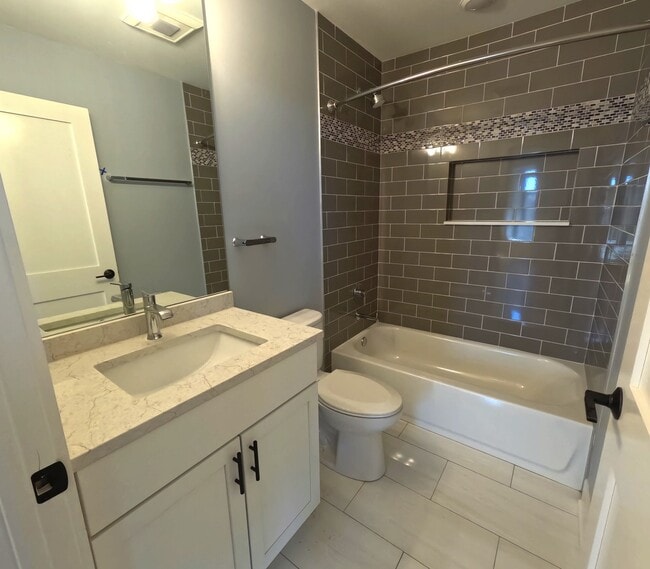 Building Photo - 3473 S Archer Ave