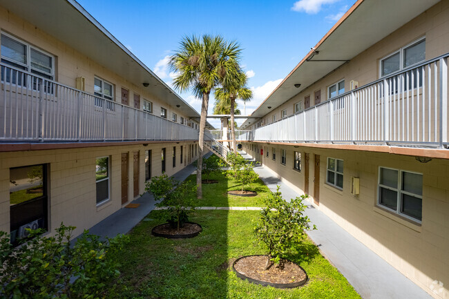 Building Photo - Rose Garden Apartments