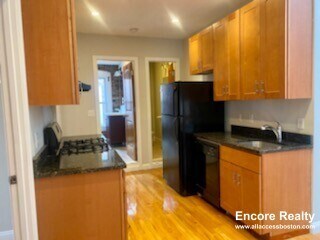 Building Photo - 28 Fleet St