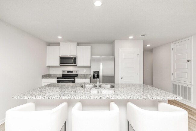 Building Photo - 3418 Phoenix Ct