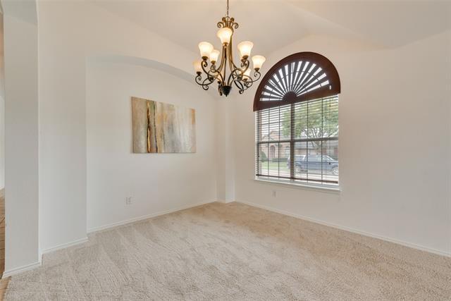 Building Photo - 5644 Overland Dr