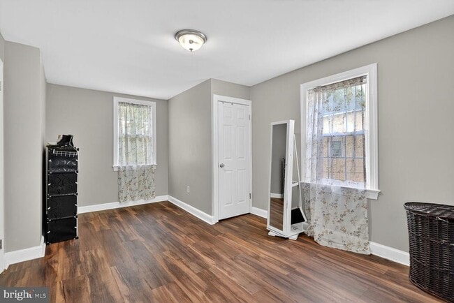 Building Photo - 9824 Old Fort Rd