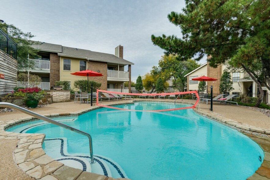 Hudson Apartments 2508 Forest Point Dr Arlington TX 76006 Apartment