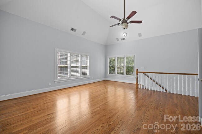 Building Photo - 9205 Woodriver Ln