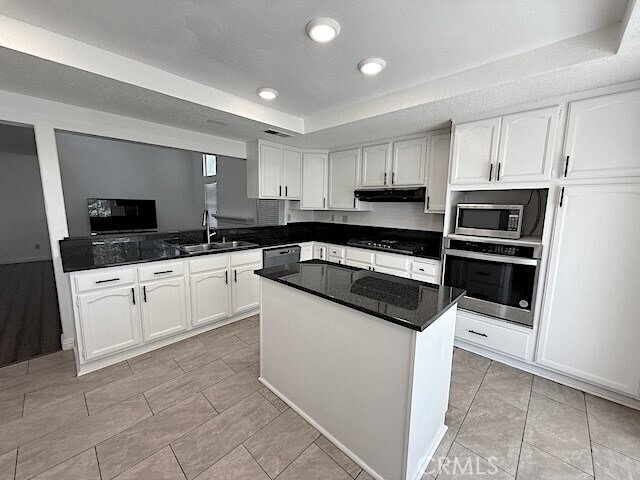 Building Photo - 2985 Amber Dr