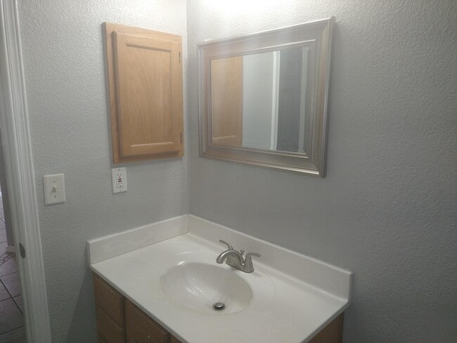 Building Photo - 3920 Tierra Marfil Rd
