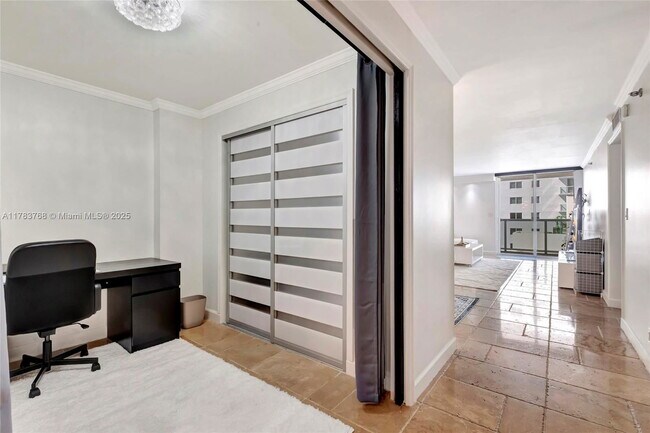 Building Photo - 2401 Collins Ave