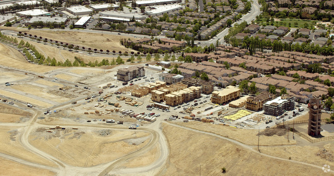 Primary Photo - Latitude at Communications Hill