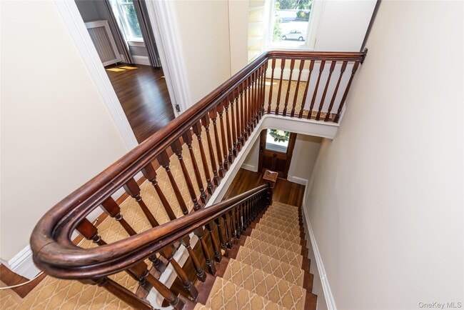 Building Photo - 21 Franklin Ave