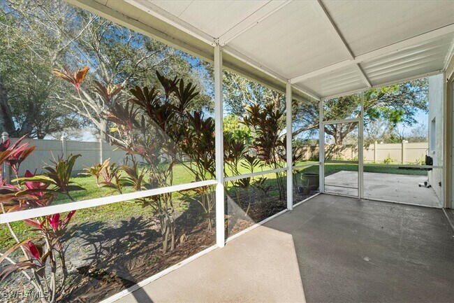Building Photo - 12341 Eagle Pointe Cir