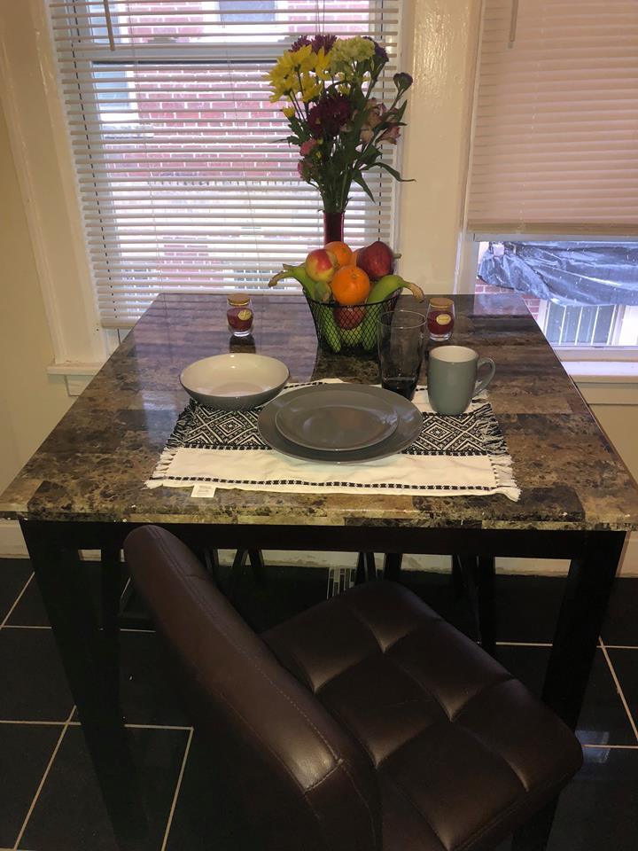 Building Photo - 1526 E Genesee St