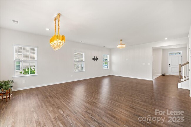 Building Photo - 7011 Waterwheel St SW