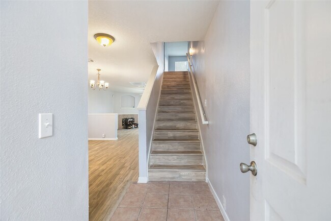 Building Photo - 17334 Turquoise Stream Dr