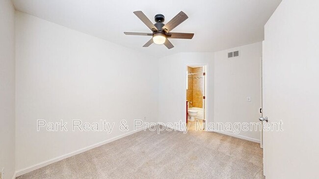 Building Photo - 1300 Garfield St