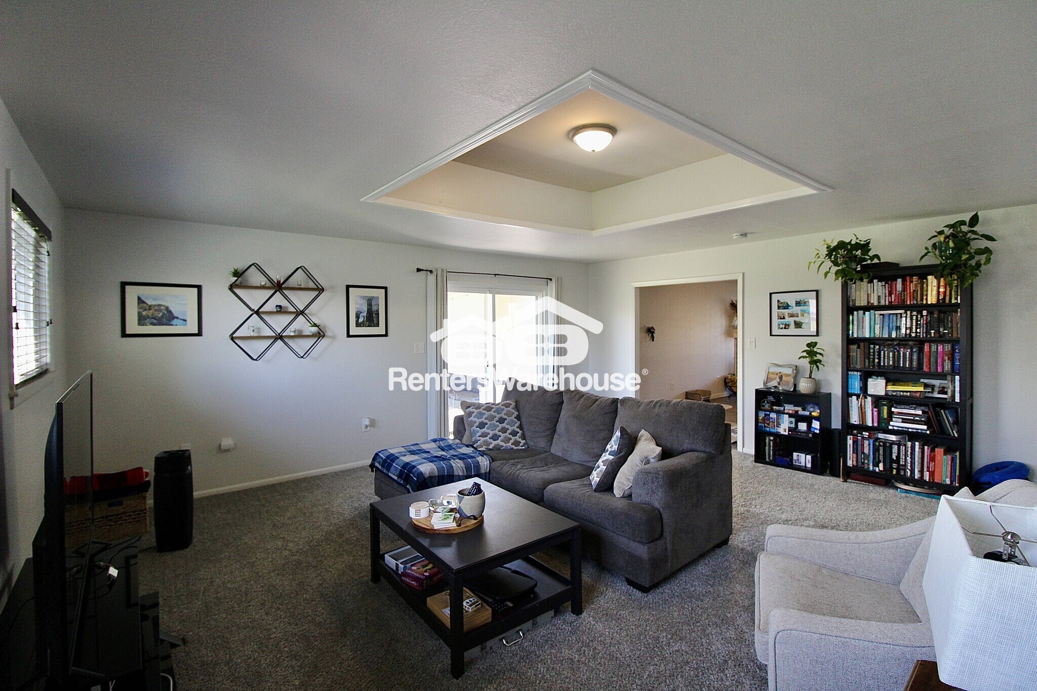 Building Photo - 11025 Dahlia Ct