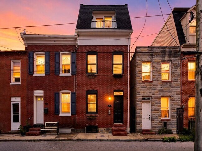 Building Photo - 925-1 S Belnord Ave