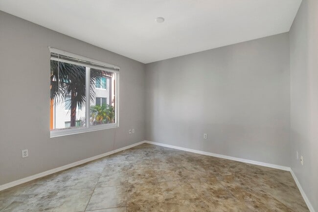 Building Photo - 116 Villa Cir