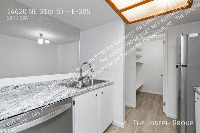 Building Photo - 14620 NE 31st St