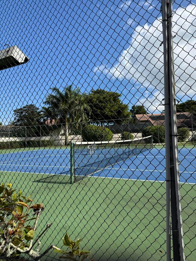 Building Photo - 21583 Villa Nova Dr