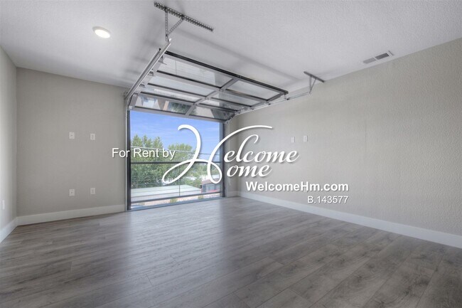 Building Photo - Coming Soon - NEWER Luxury Town Home Centr...