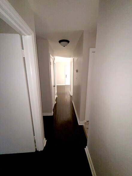 Building Photo - 319 Orchard Ln