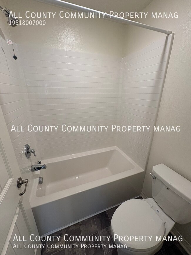 Building Photo - 29892 Glacier Bay Dr