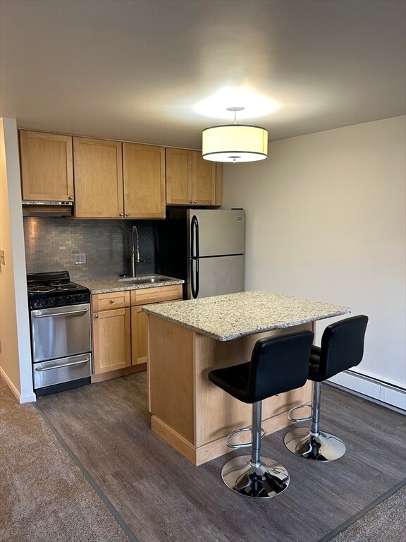 Building Photo - 2 Victory Rd