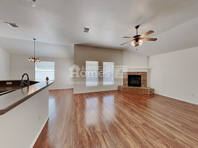 Building Photo - 6928 Denver City Drive