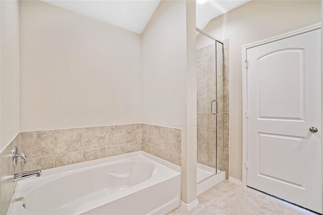 Building Photo - 24315 Winchelsea Ln