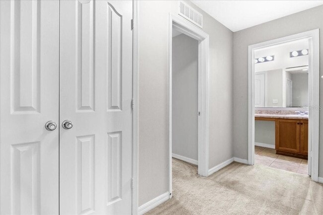 Building Photo - 1527 Angler Avenue