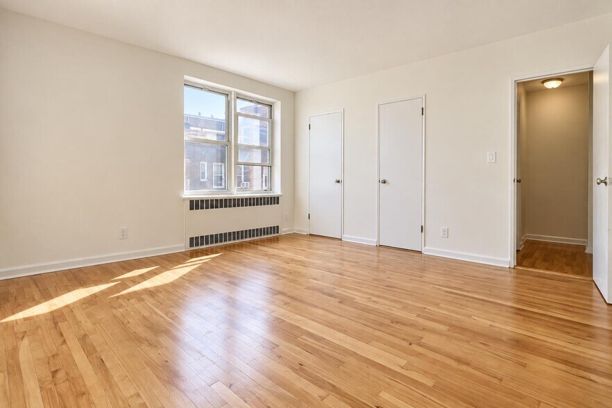 Building Photo - 500 Kappock St