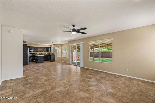 Building Photo - 5709 E Gelding Dr