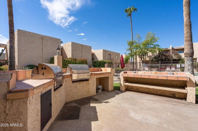 Building Photo - 3314 N 68th St