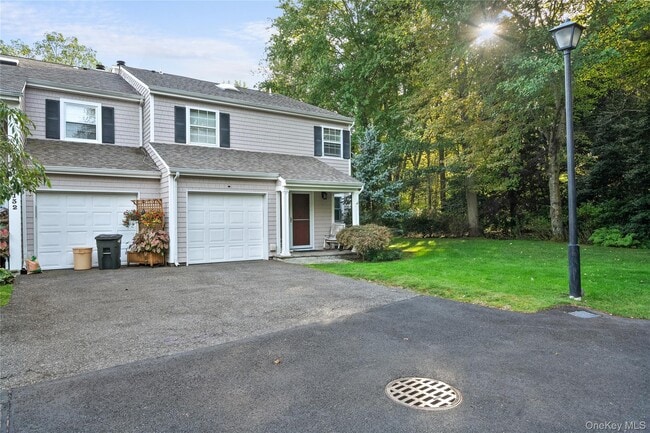 Building Photo - 133 Boathouse Ln