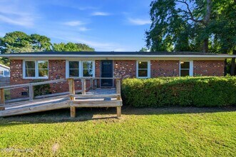 Building Photo - 130 Mohican Trail