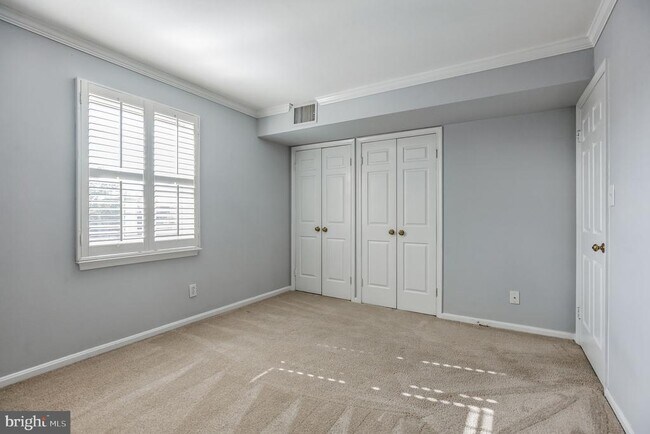 Building Photo - 513 Bashford Ln
