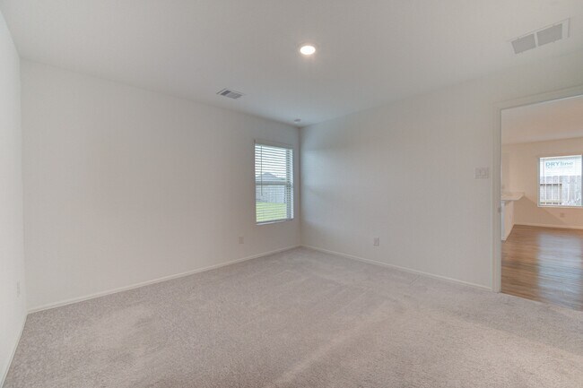 Building Photo - 3110 Spanish Oak Ln