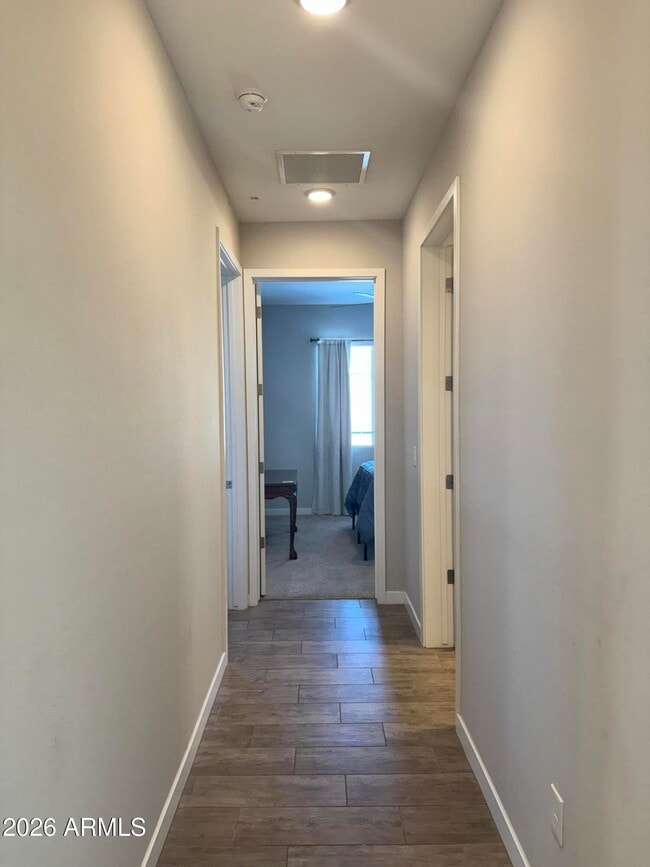 Building Photo - 250 W Queen Creek Rd